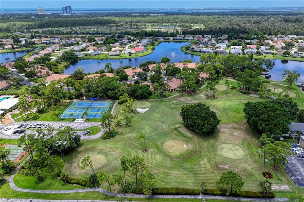 Fountain Lakes bundled 9 hole golf course