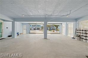 121 Hibiscus DR