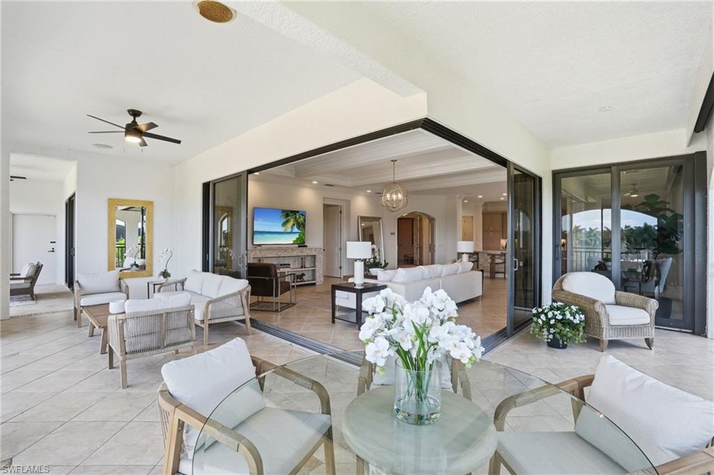 2543 Marquesa Royale LN 4-302