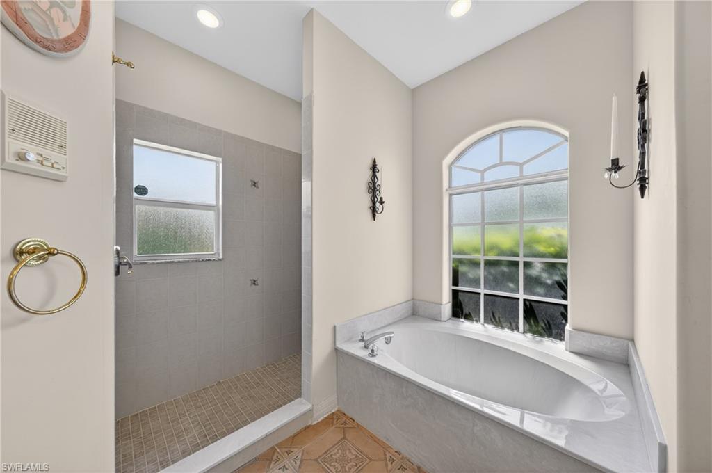 3815 NW 5th TER photo 27