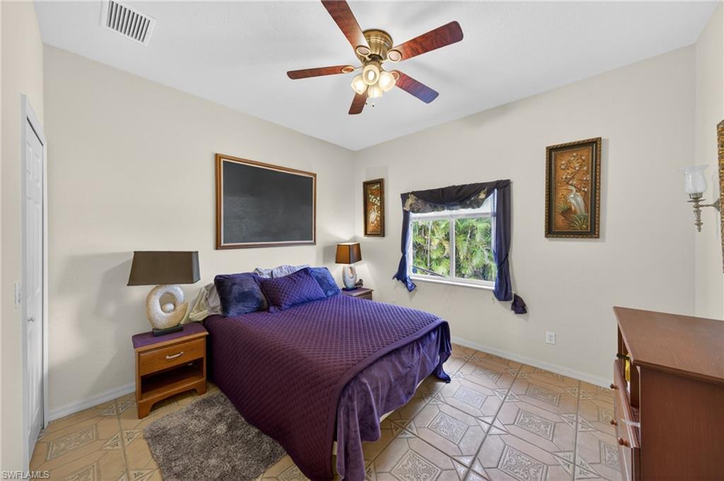 3815 NW 5th TER photo 28