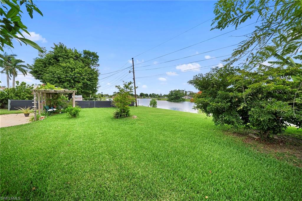 803 Monet ST photo 35