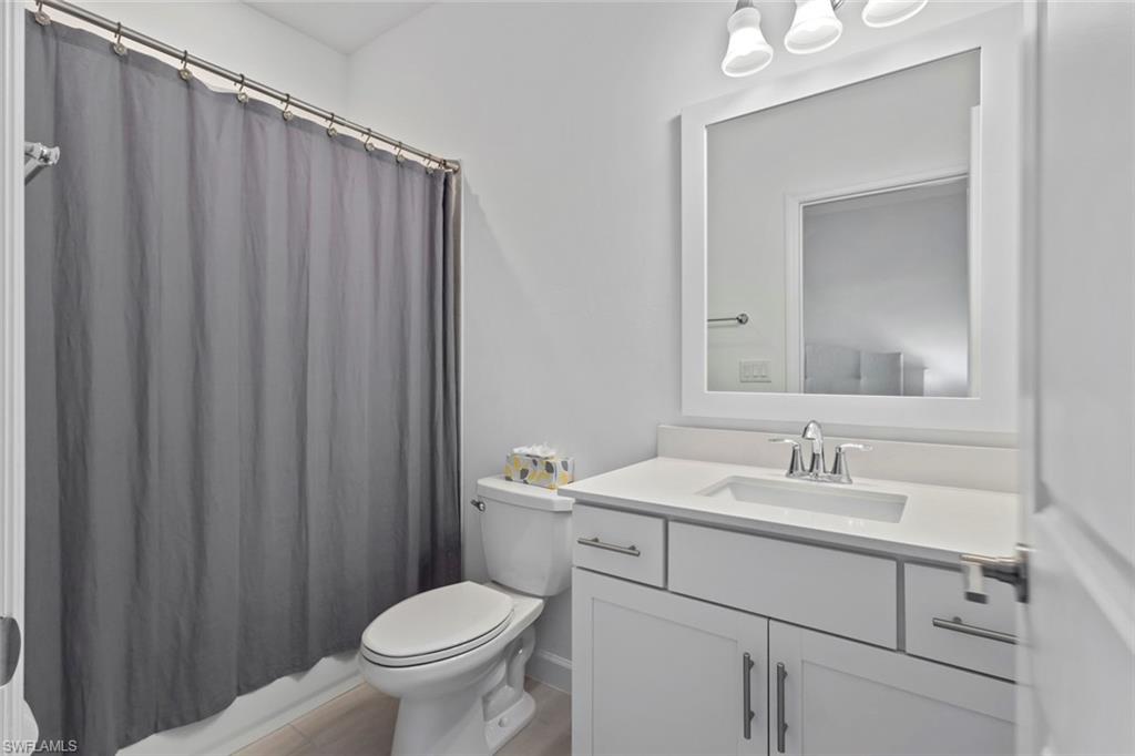 Guest Bath 1