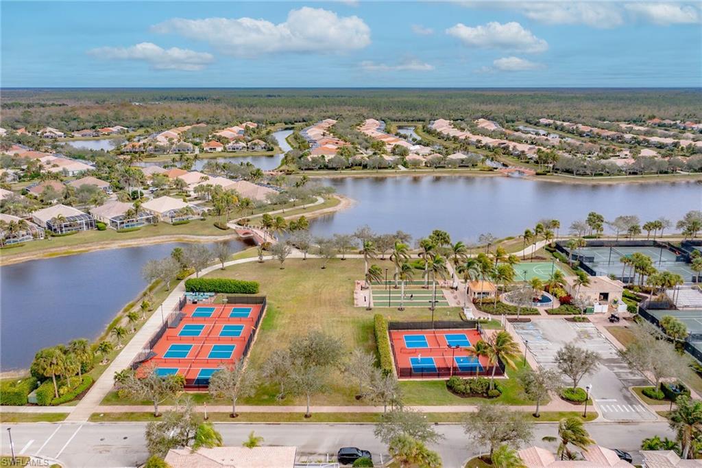 7935 Valentina CT photo 36