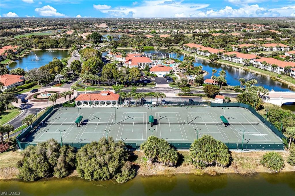 Pickleball? Tennis? We have it ALL here at Lighthouse Bay!