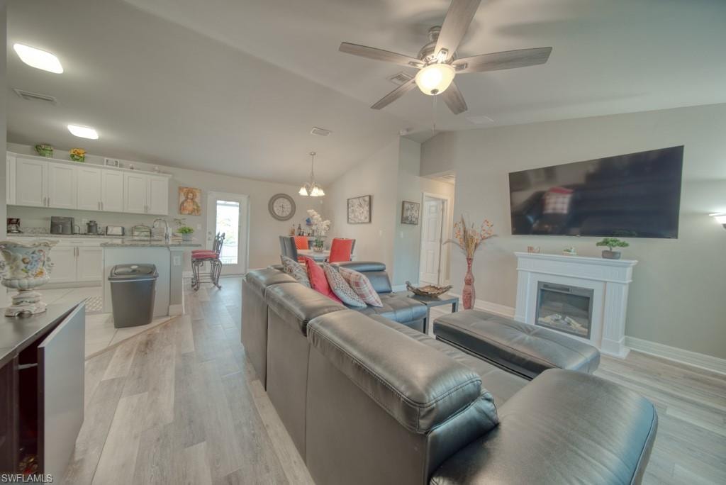 520 Wilmington PKWY photo 8