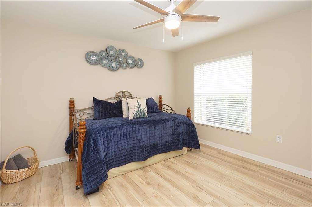 9227 Independence WAY photo 17