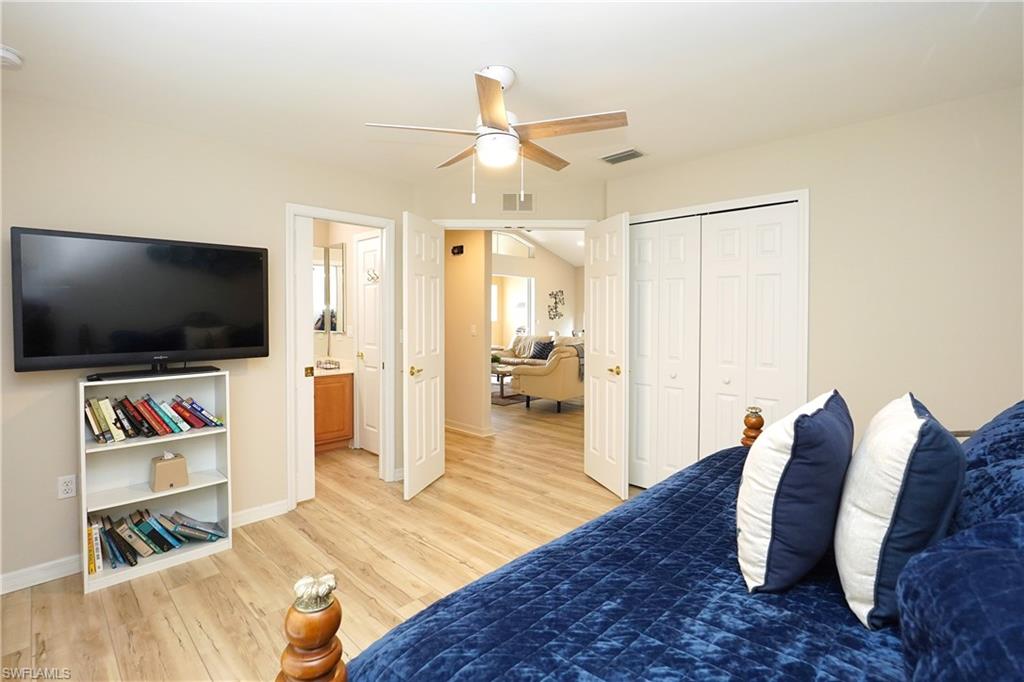 9227 Independence WAY photo 18