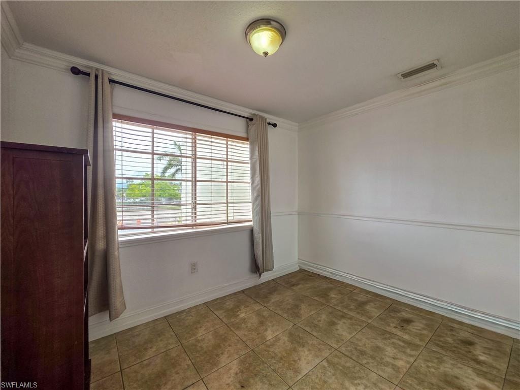 3407 Winkler AVE 304 photo 12
