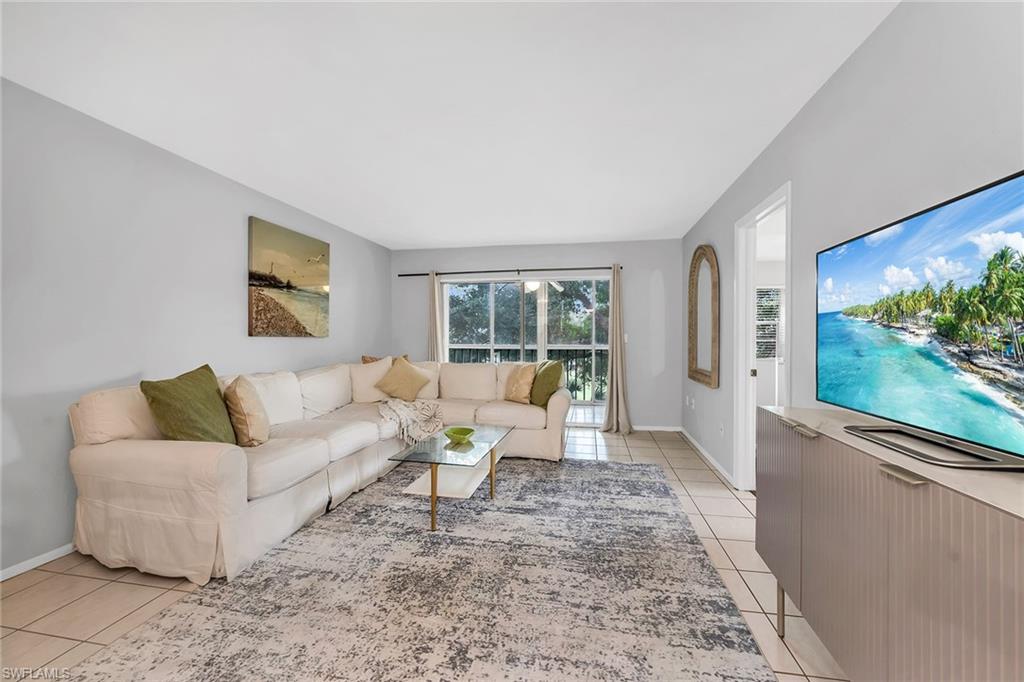 499 Forest Lakes BLVD 312