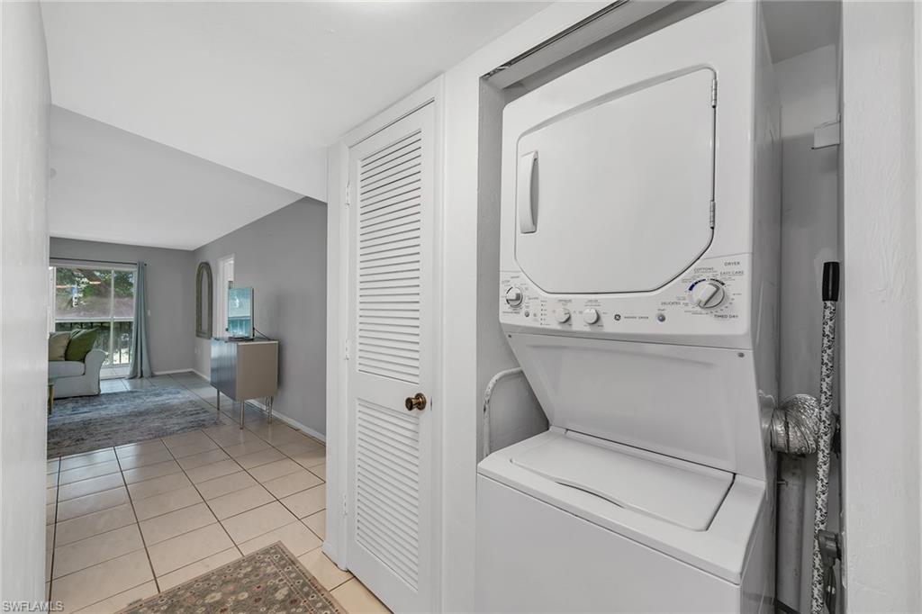 499 Forest Lakes BLVD 312 photo 21