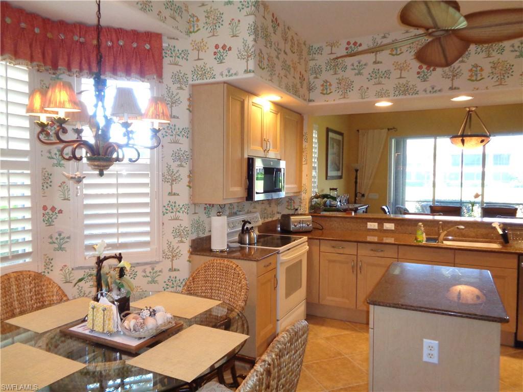 713 Regency Reserve CIR 5901 photo 14
