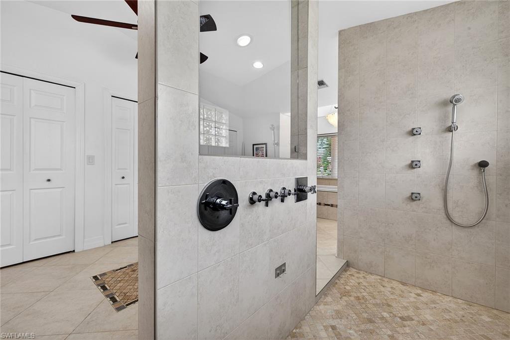 8390 Riviera AVE photo 28
