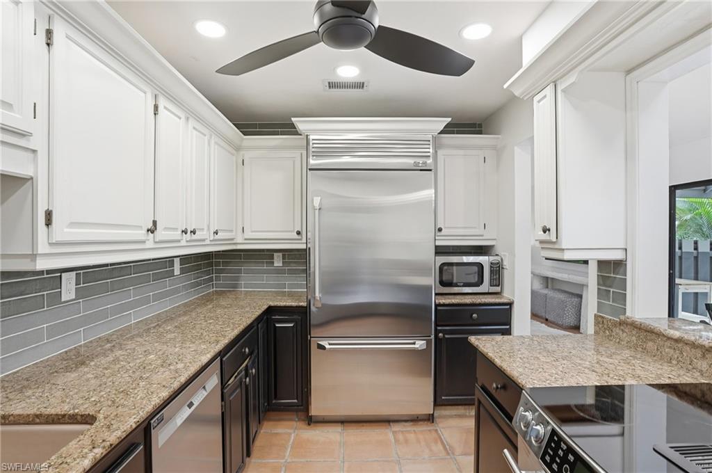 1245 Solana RD photo 9
