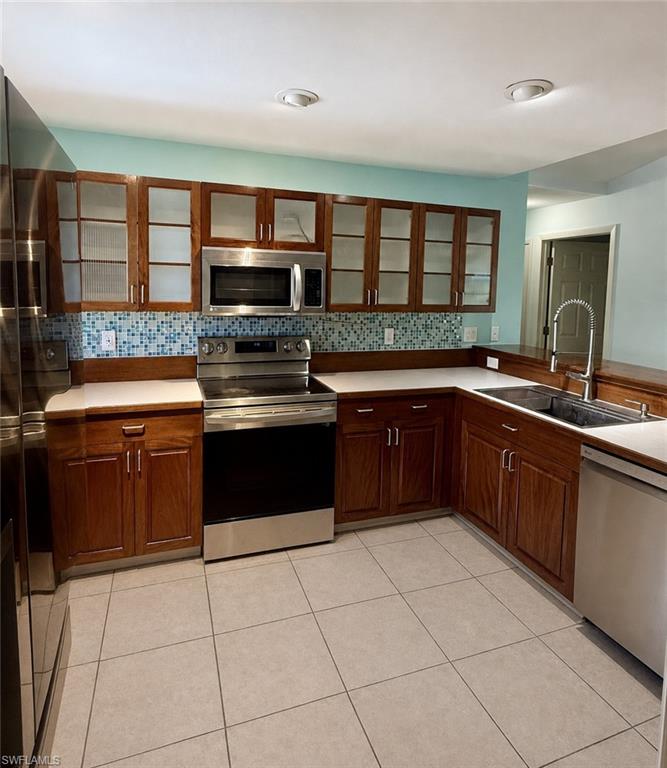 2038 NW 3rd TER