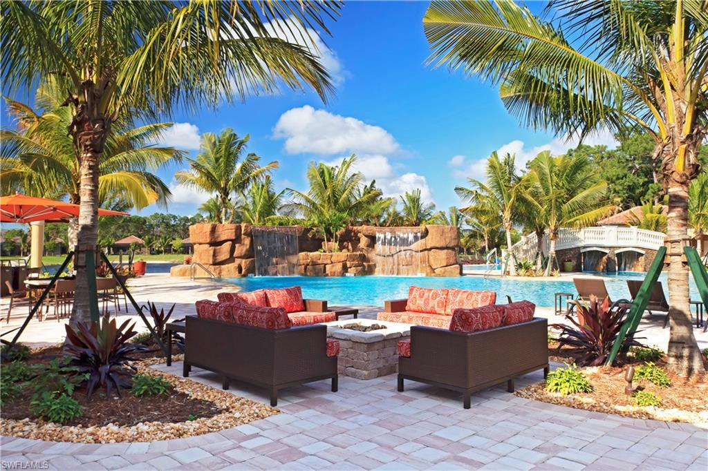 9497 Casoria CT 101 photo 32