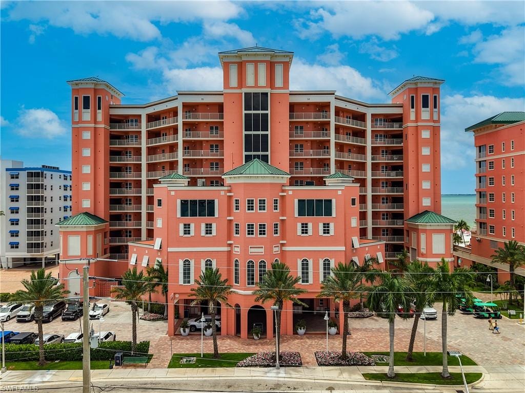 200 Estero BLVD P10