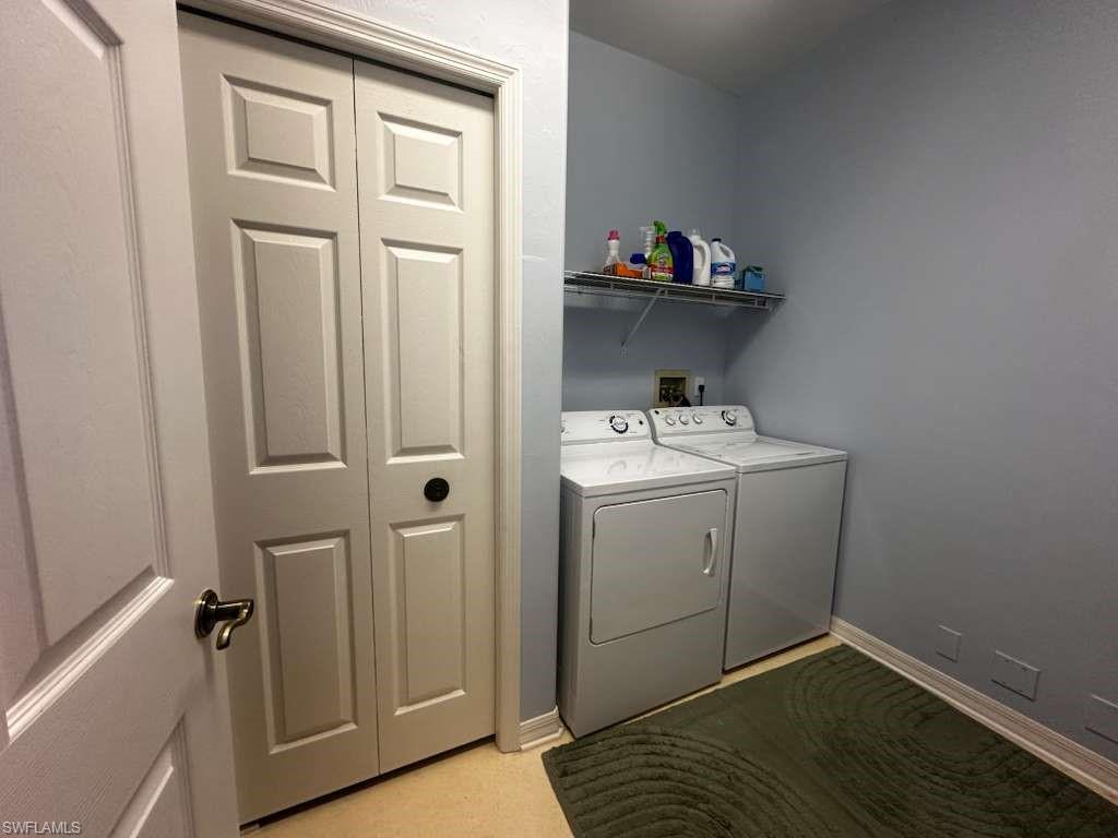 9250 Bayberry BEND 202 photo 47