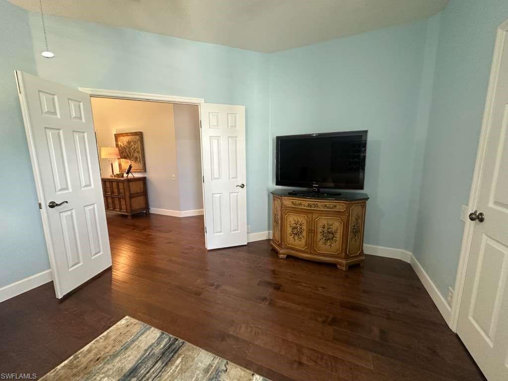 9250 Bayberry BEND 202 photo 43