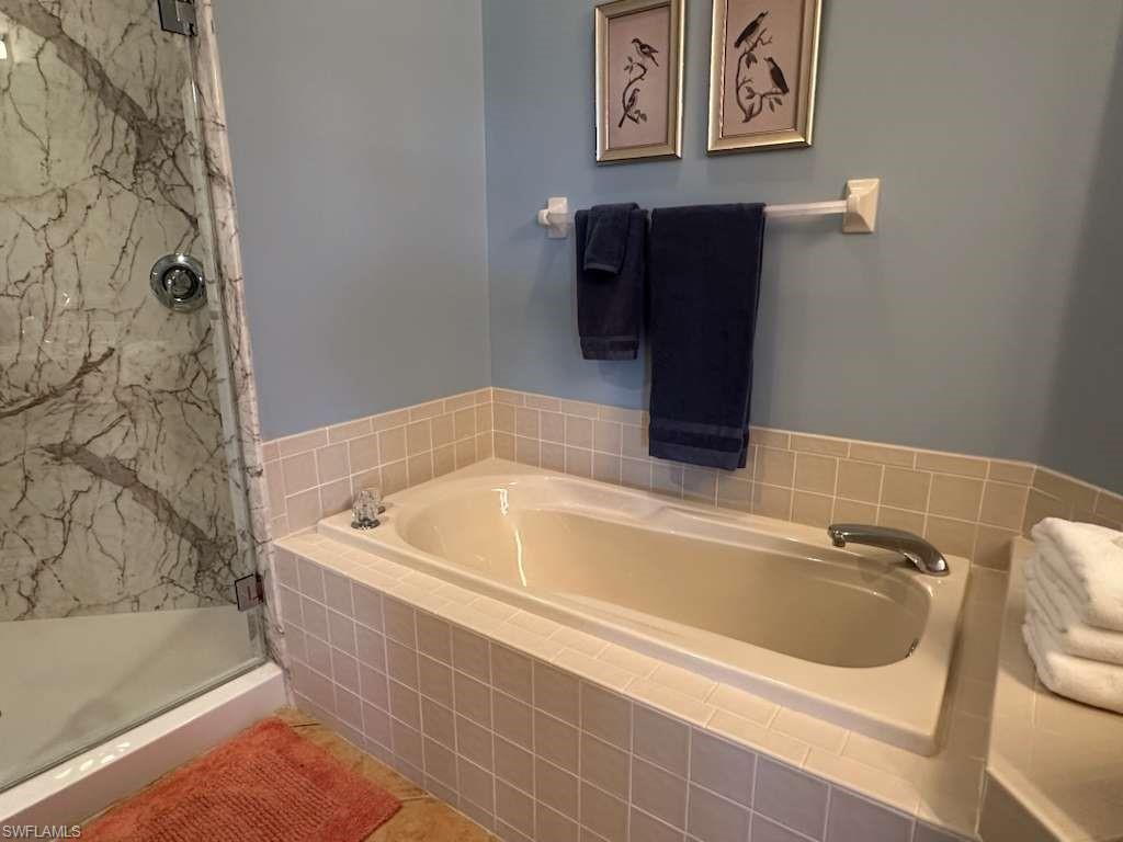 9250 Bayberry BEND 202 photo 36