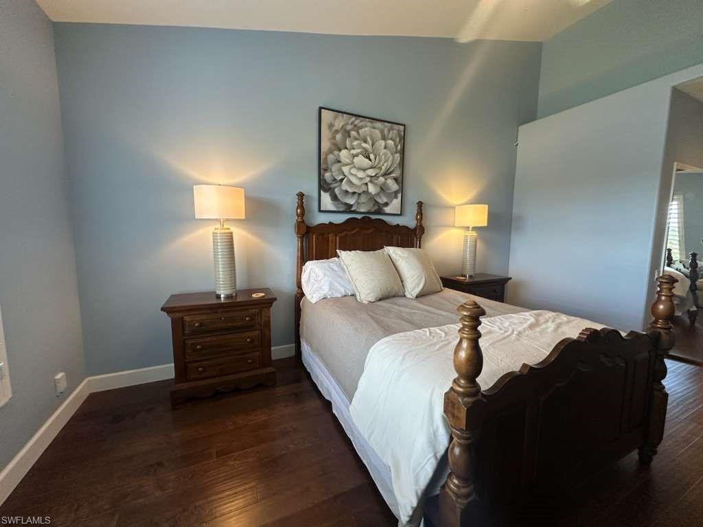 9250 Bayberry BEND 202 photo 32