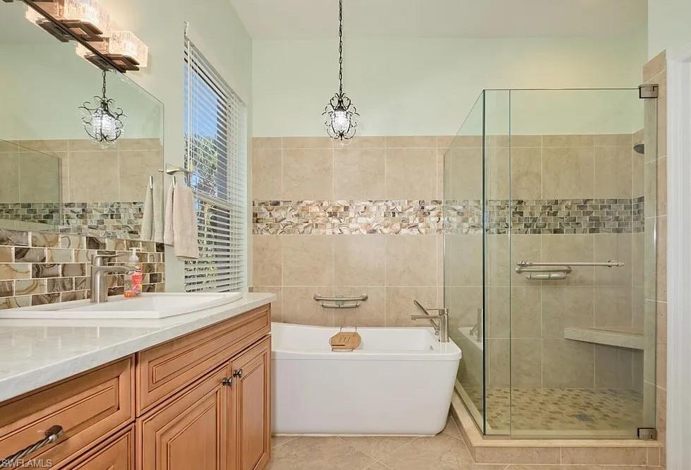 16320 Willowcrest WAY photo 23