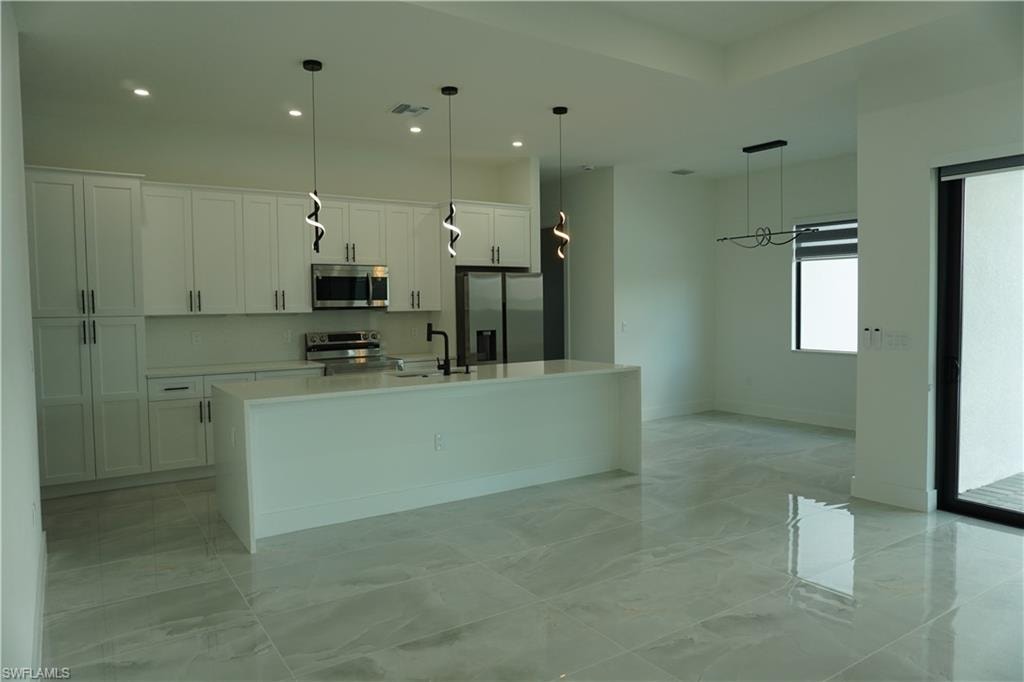 2523 SW 18th AVE photo 7