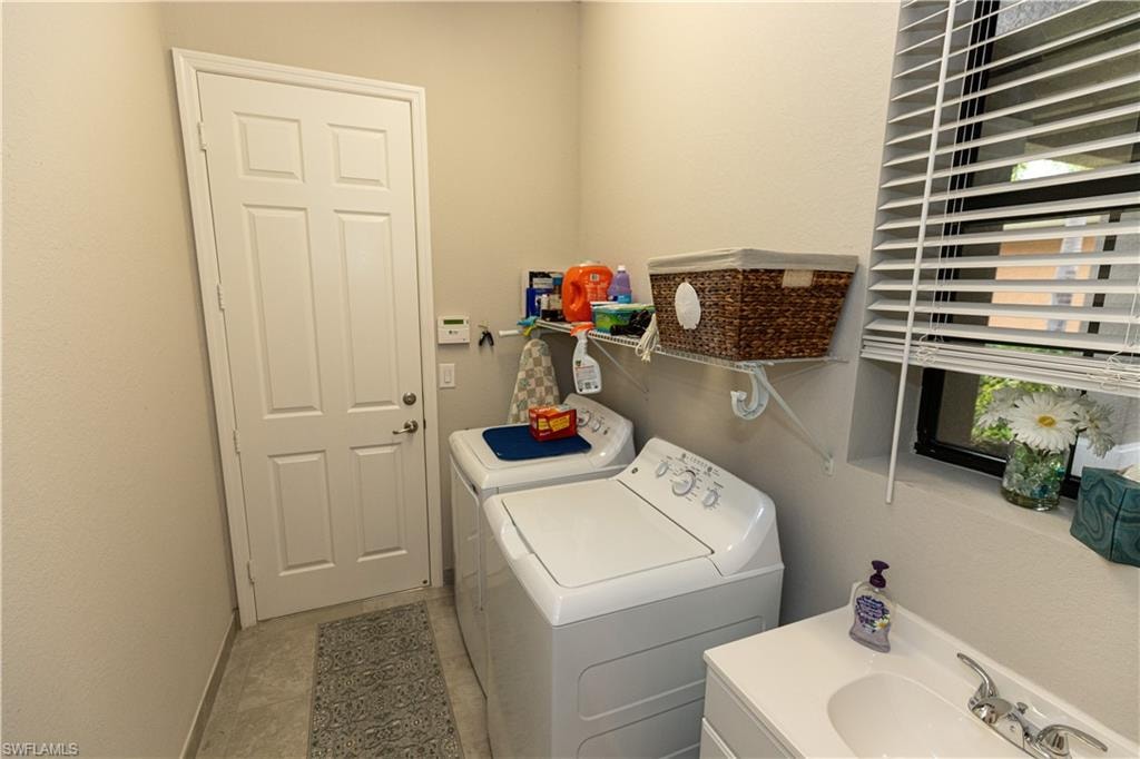 11593 Lakewood Preserve PL photo 16