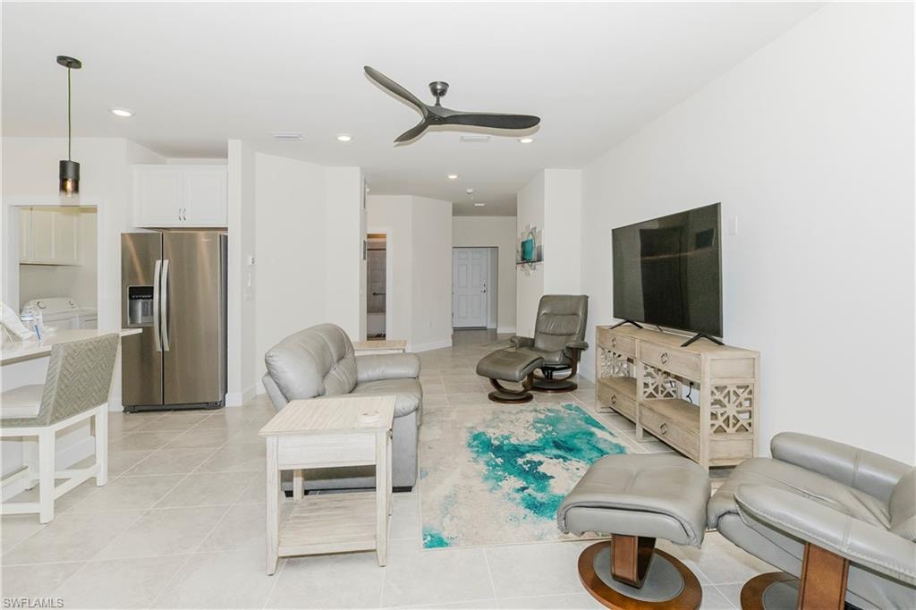 5697 Mayflower WAY 1202 photo 7