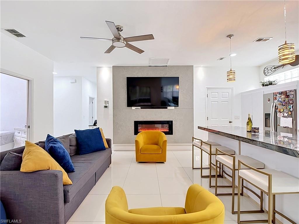 10735 San Tropez CIR