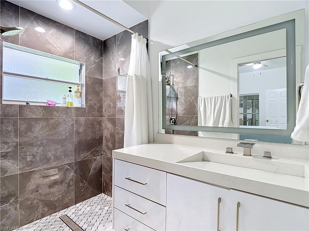 10735 San Tropez CIR photo 11