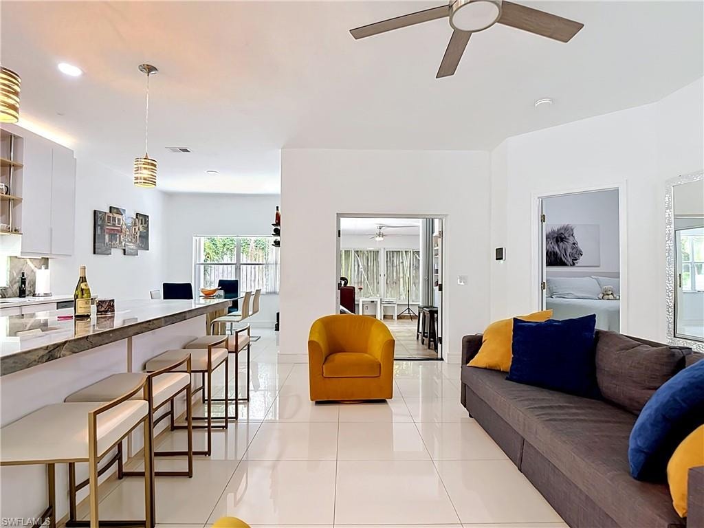10735 San Tropez CIR