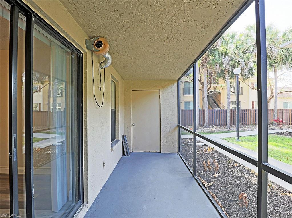 5305 Summerlin RD 506 photo 12