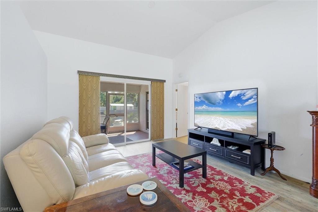 2084 Leisure ST photo 12