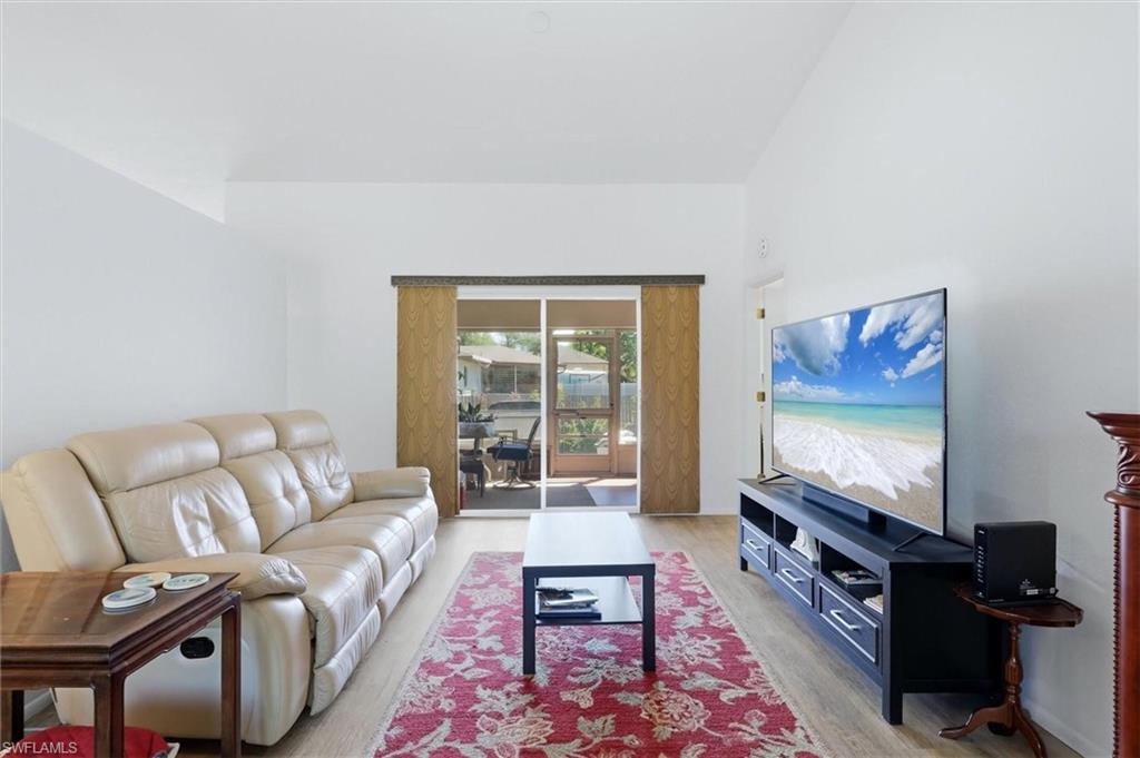 2084 Leisure ST photo 9