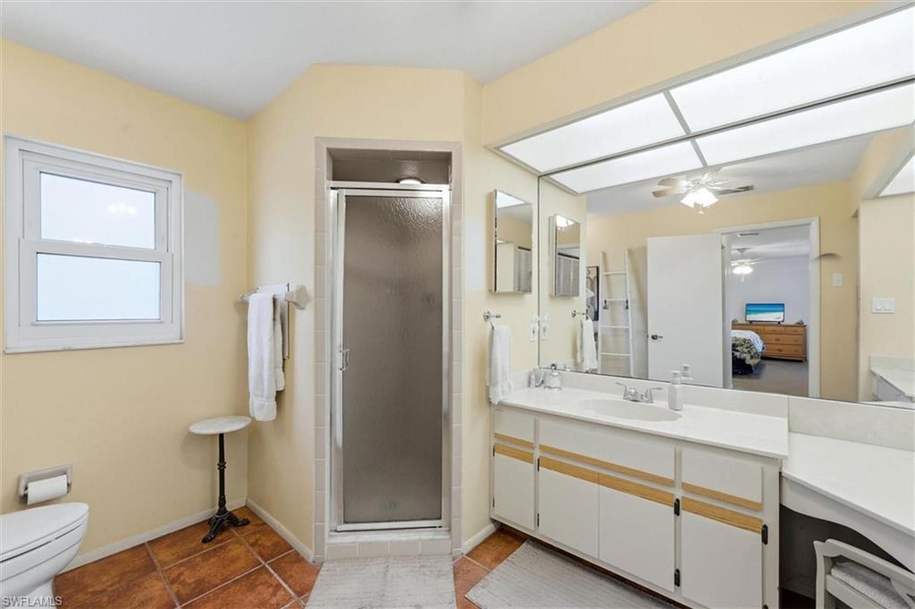 2084 Leisure ST photo 24