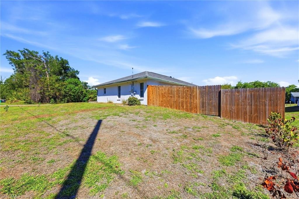 2084 Leisure ST photo 30