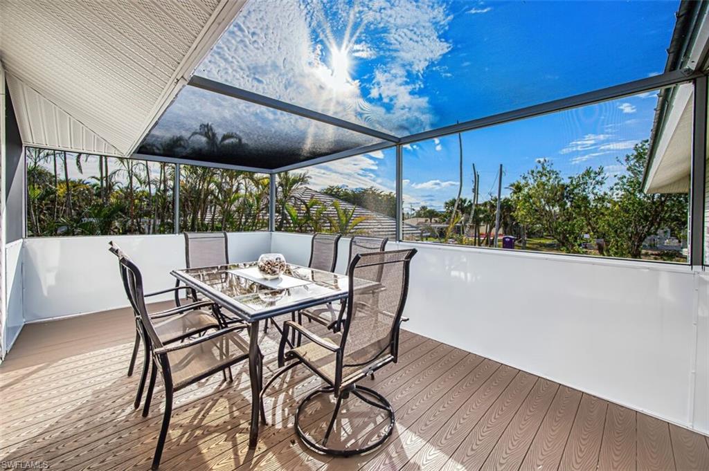 Lanai-Dining