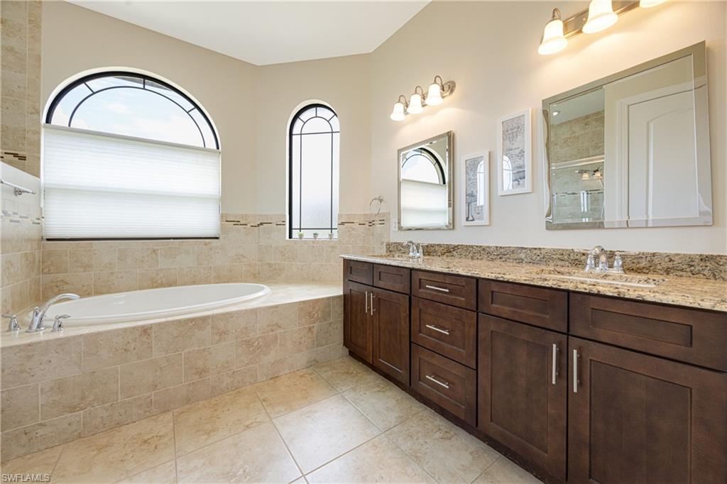 2509 Surfside BLVD photo 17