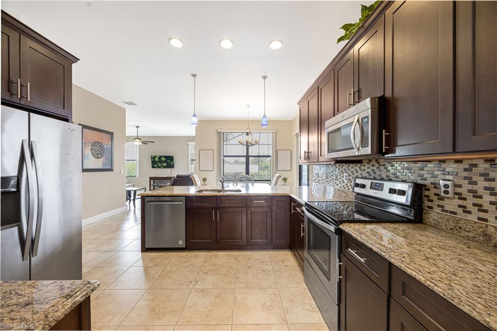 2509 Surfside BLVD photo 20