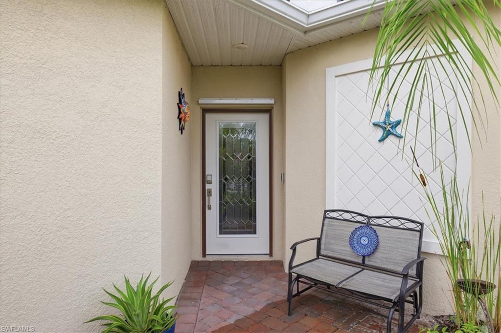 2636 Vine AVE