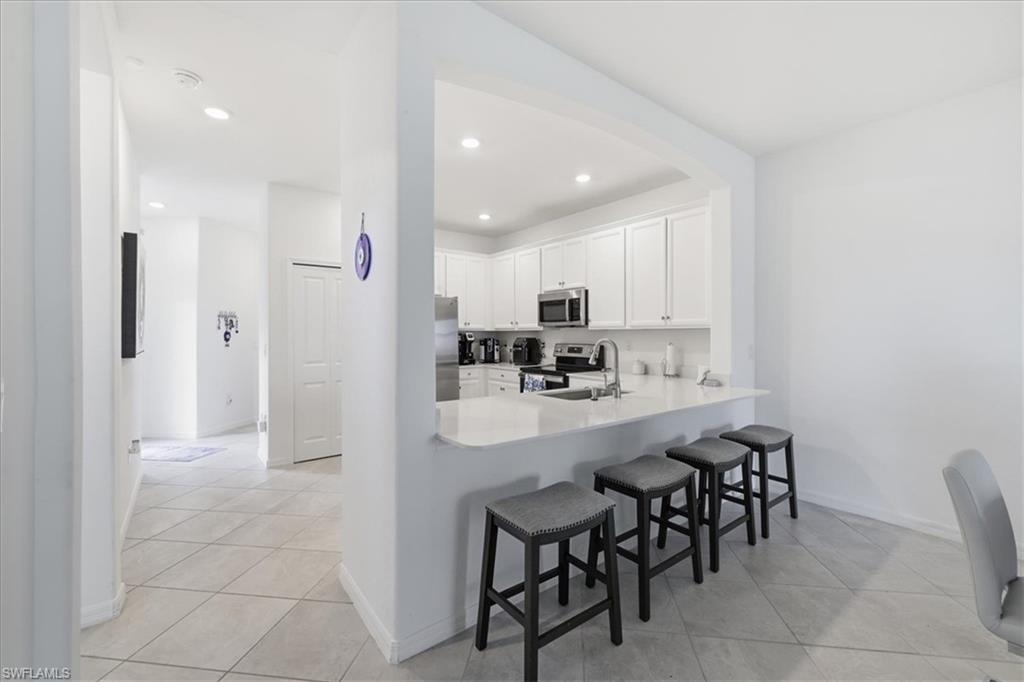 2636 Vine AVE photo 6