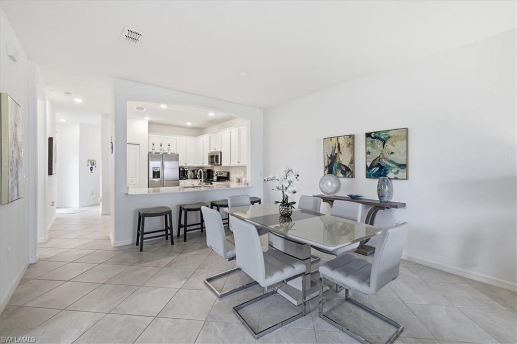 2636 Vine AVE photo 13