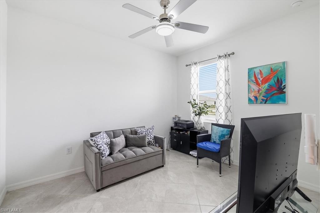 2636 Vine AVE photo 22