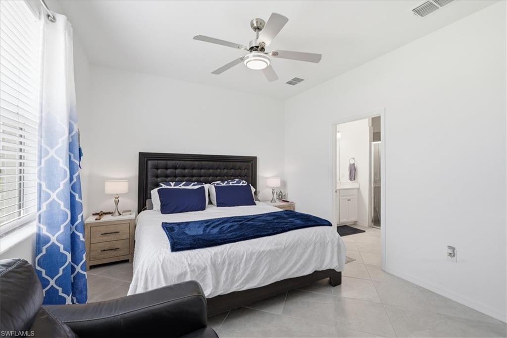 2636 Vine AVE photo 18