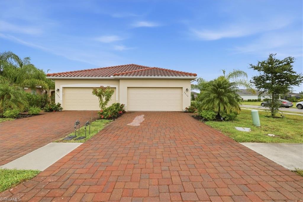 2636 Vine AVE photo 29