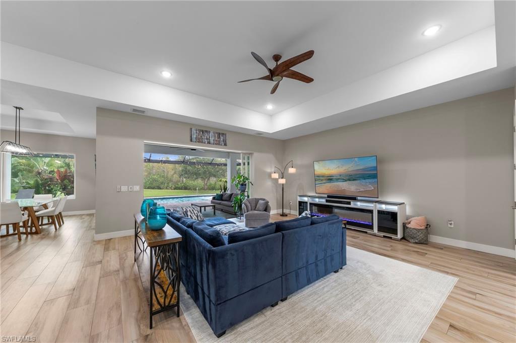 3817 Kismet Lakes LN photo 7