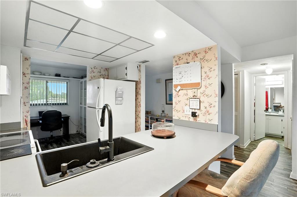 2231 5th ST 207 photo 12