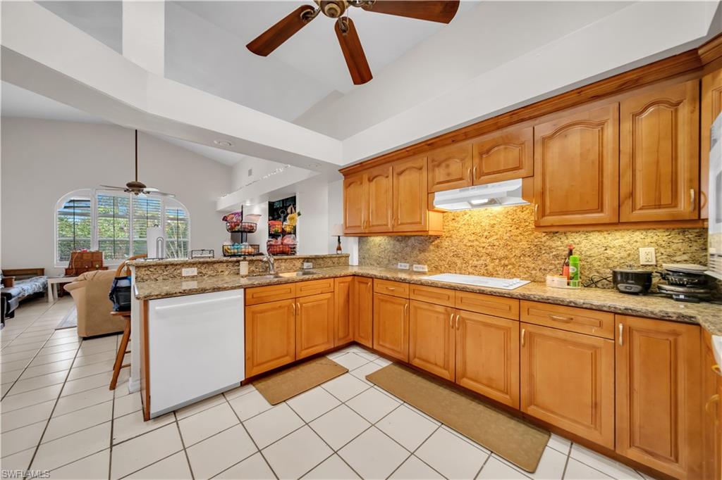 16971 Timberlakes DR photo 31