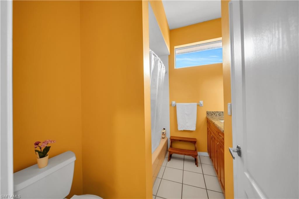 2nd bathroon